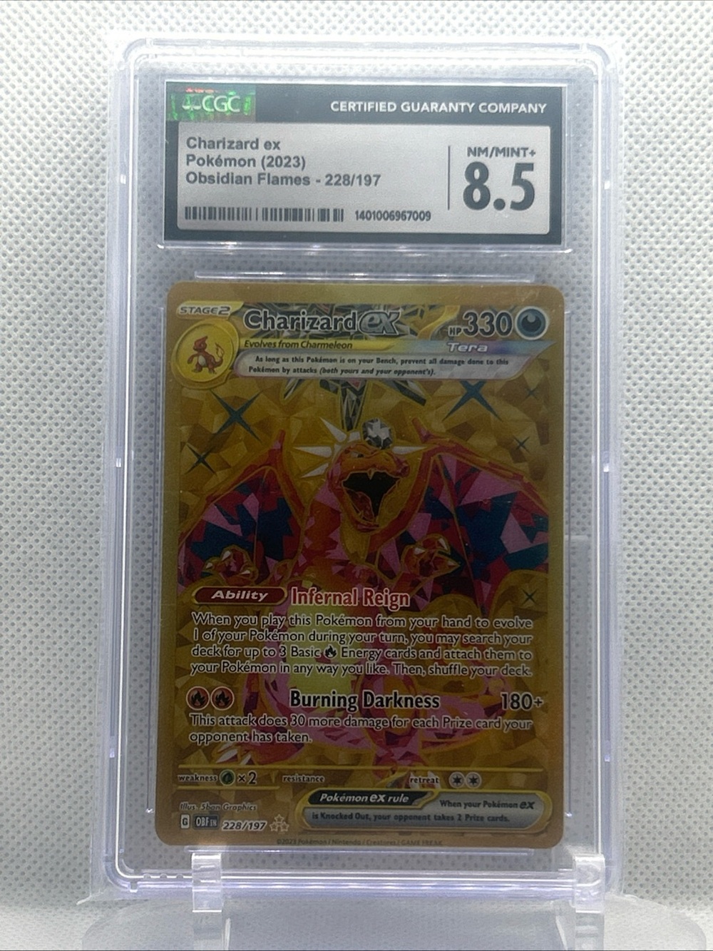 Charizard ex Gold 228/197 Pokémon Obsidian Flames CGC NM/MINT+ 8.5